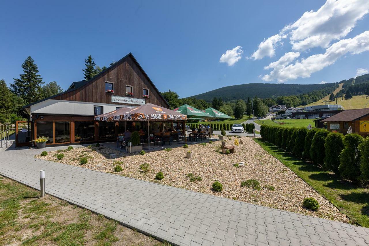 Penzion Neubauer Hotel Ostruzna Exterior photo